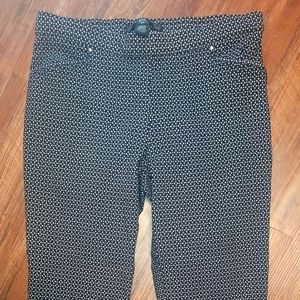 89th & Madison black and white pants L